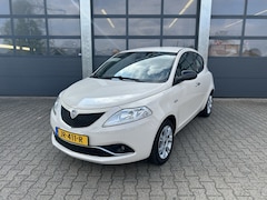 Lancia Y(psilon) - Ypsilon 0.9 Turbo TwinAir 90pk Opening Edition