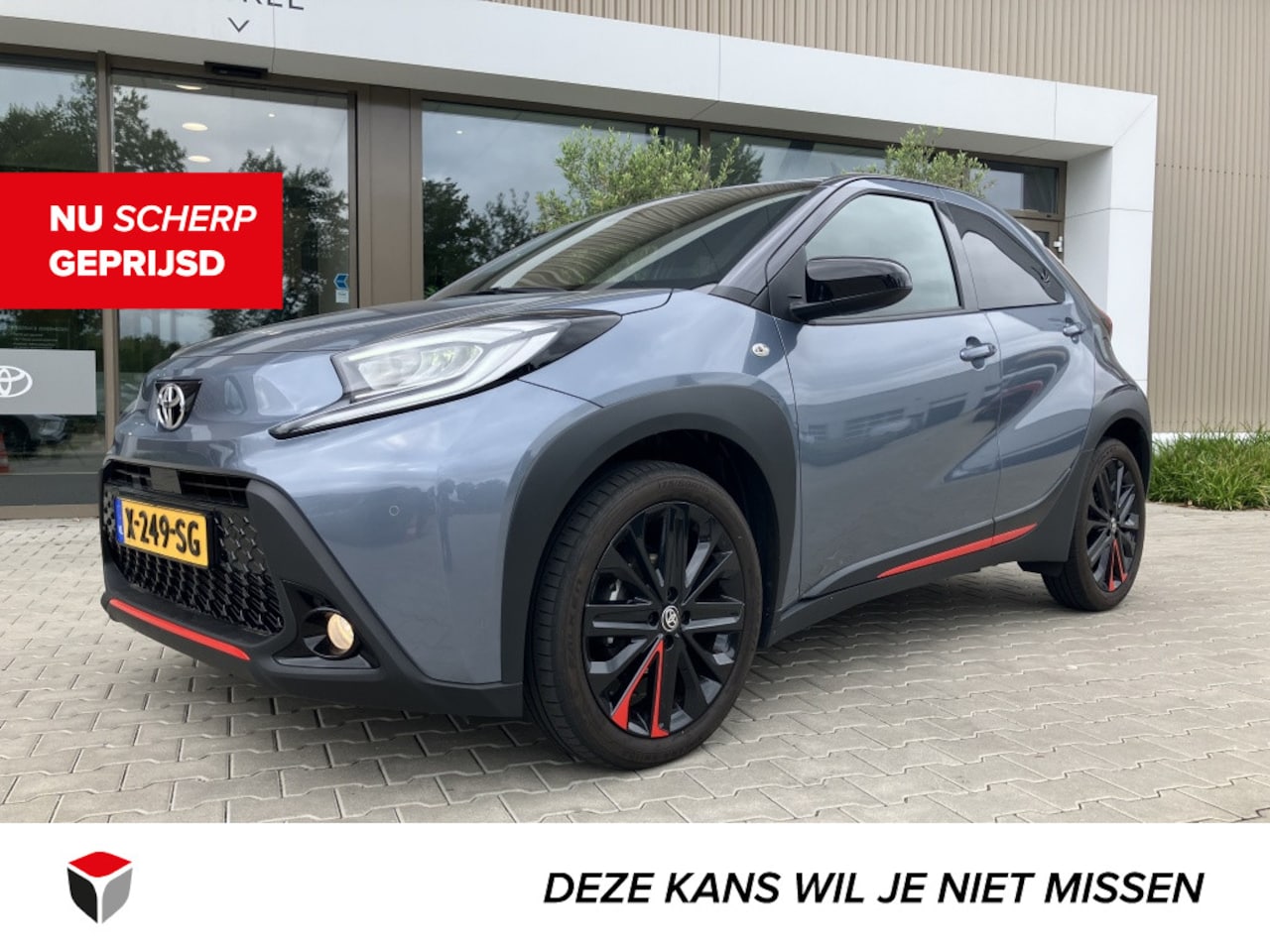 Toyota Aygo X - 1.0 Automaat |Premium Undercover JUN TAKAHASHI | JBL - AutoWereld.nl
