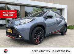 Toyota Aygo X - 1.0 Automaat |Premium Undercover JUN TAKAHASHI | JBL