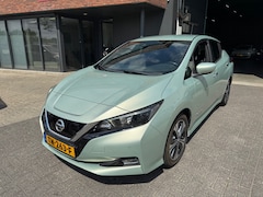 Nissan LEAF - N-Connecta 40 kWh 360 CAMERA STOELVERW ACC DEALER OH ORIG NL NAP