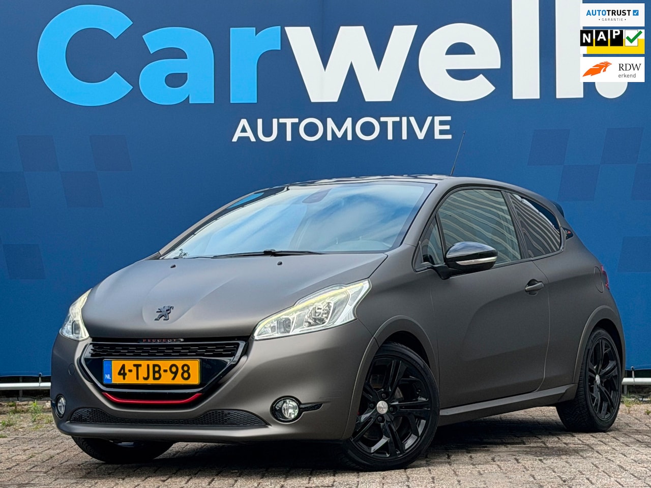 Peugeot 208 - 1.6 THP GTi|6Bak 200PK|1e Eigenaar|Stoelvw|Leder|Navi|Climate|Cruise|PDC|DealerOnderhouden - AutoWereld.nl