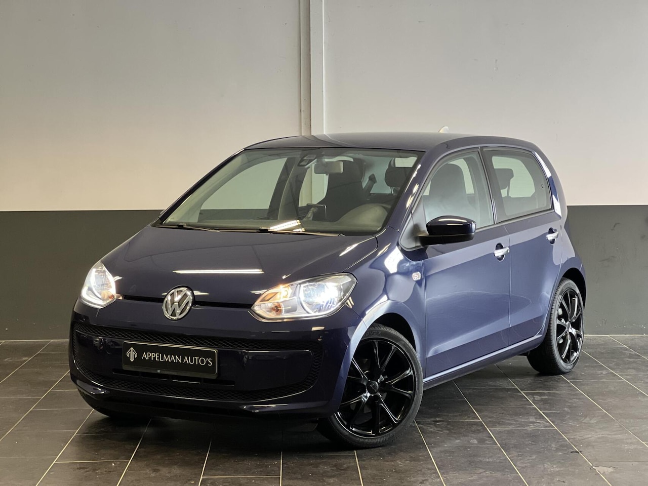 Volkswagen Up! - 1.0 move up! BlueMotion NAP|Navi|Airco|Xenon| - AutoWereld.nl