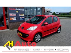 Peugeot 107 - 1.0-12V XS Urban M