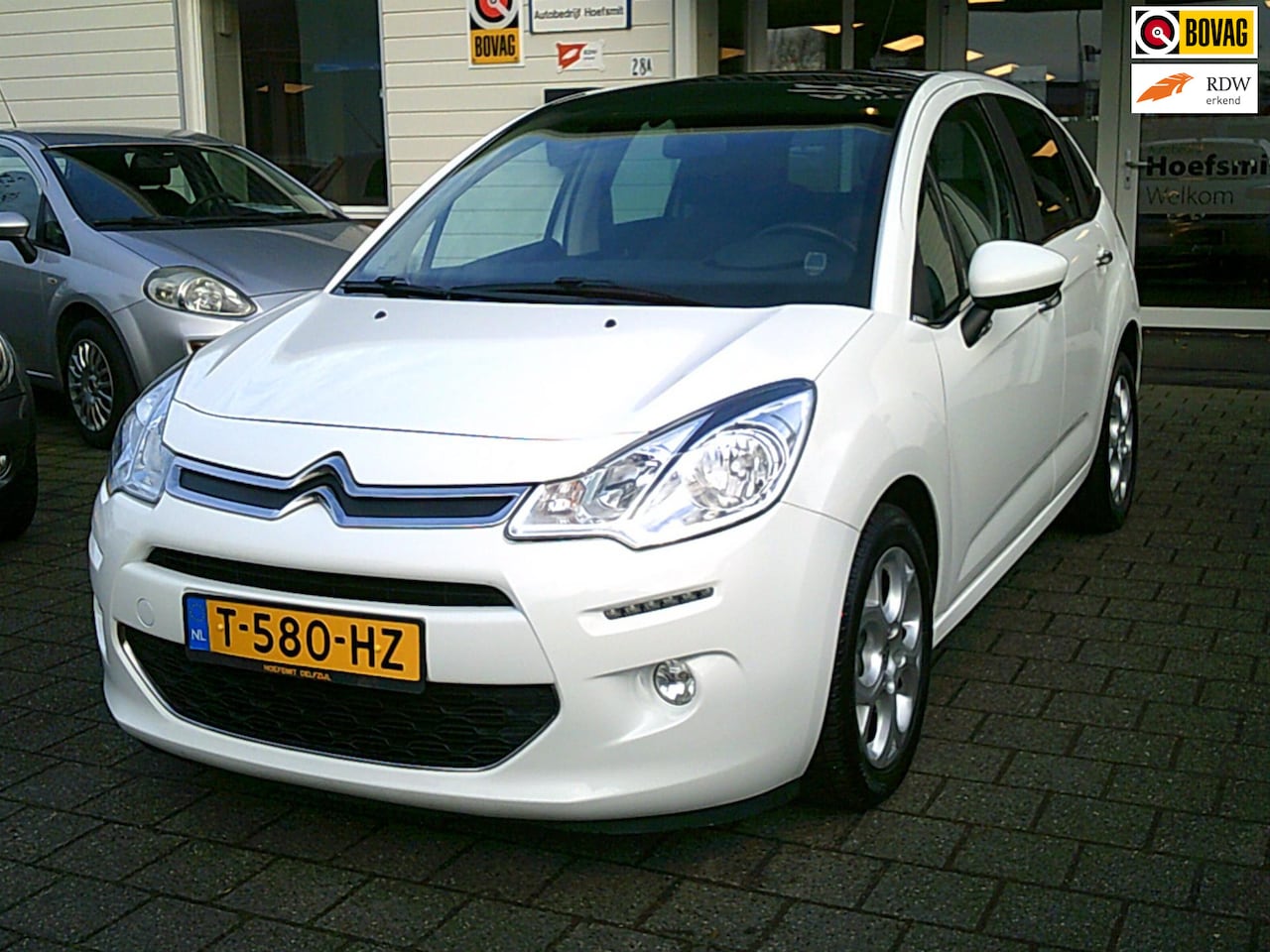 Citroën C3 - 1.2 PureTech Selection 1.2 PureTech Selection (AIRCO/LMV) - AutoWereld.nl