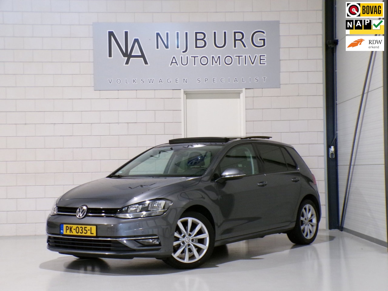 Volkswagen Golf - 1.0 TSI Highline "Origineel NL!" Pano Stoelverwarming Apple-carplay Massage-stoel Android- - AutoWereld.nl