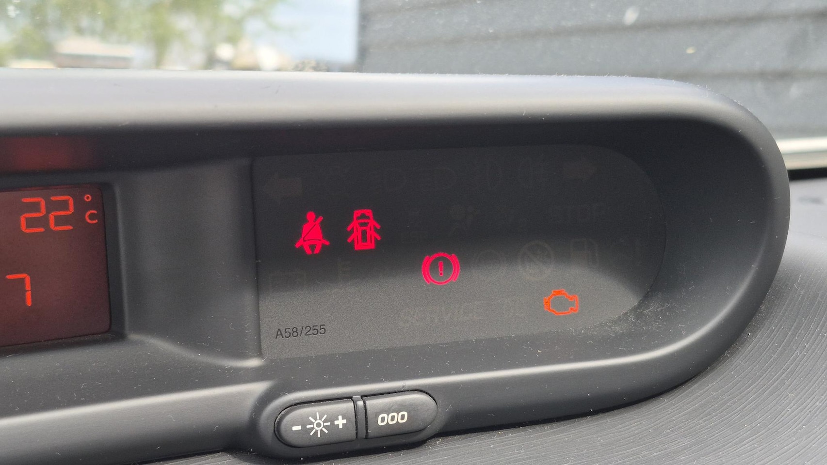 Citroën C3 Picasso - 1.6 VTi Aura Export I Emissiestoring I Airco I Trekhaak I Meeneemprijs