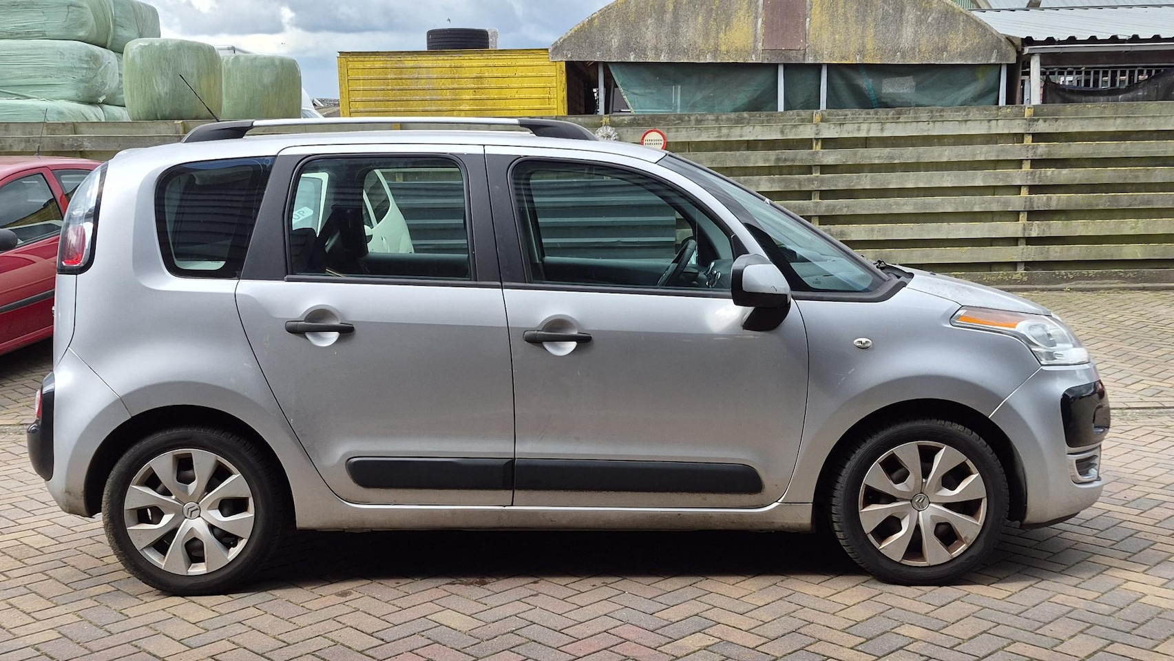 Citroën C3 Picasso - 1.6 VTi Aura Export I Emissiestoring I Airco I Trekhaak I Meeneemprijs