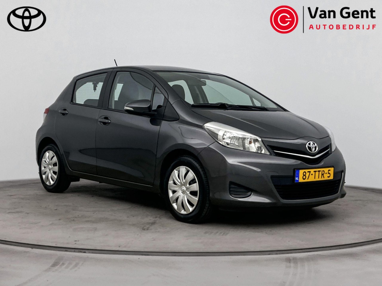 Toyota Yaris - 1.3 VVT-i Aspiration | Origineel NL | Airco | Camera | Bluetooth | Elektrische ramen - AutoWereld.nl