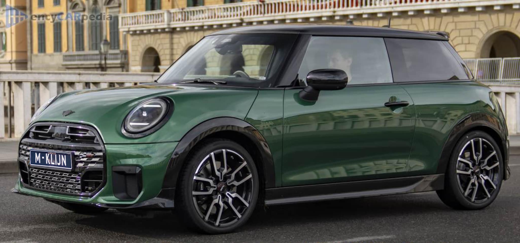 MINI 3-Deurs - 2.0 JCW John Cooper Works XL F1 aut 231pk/Pano/Memory/Massage/Hk/Btw - AutoWereld.nl