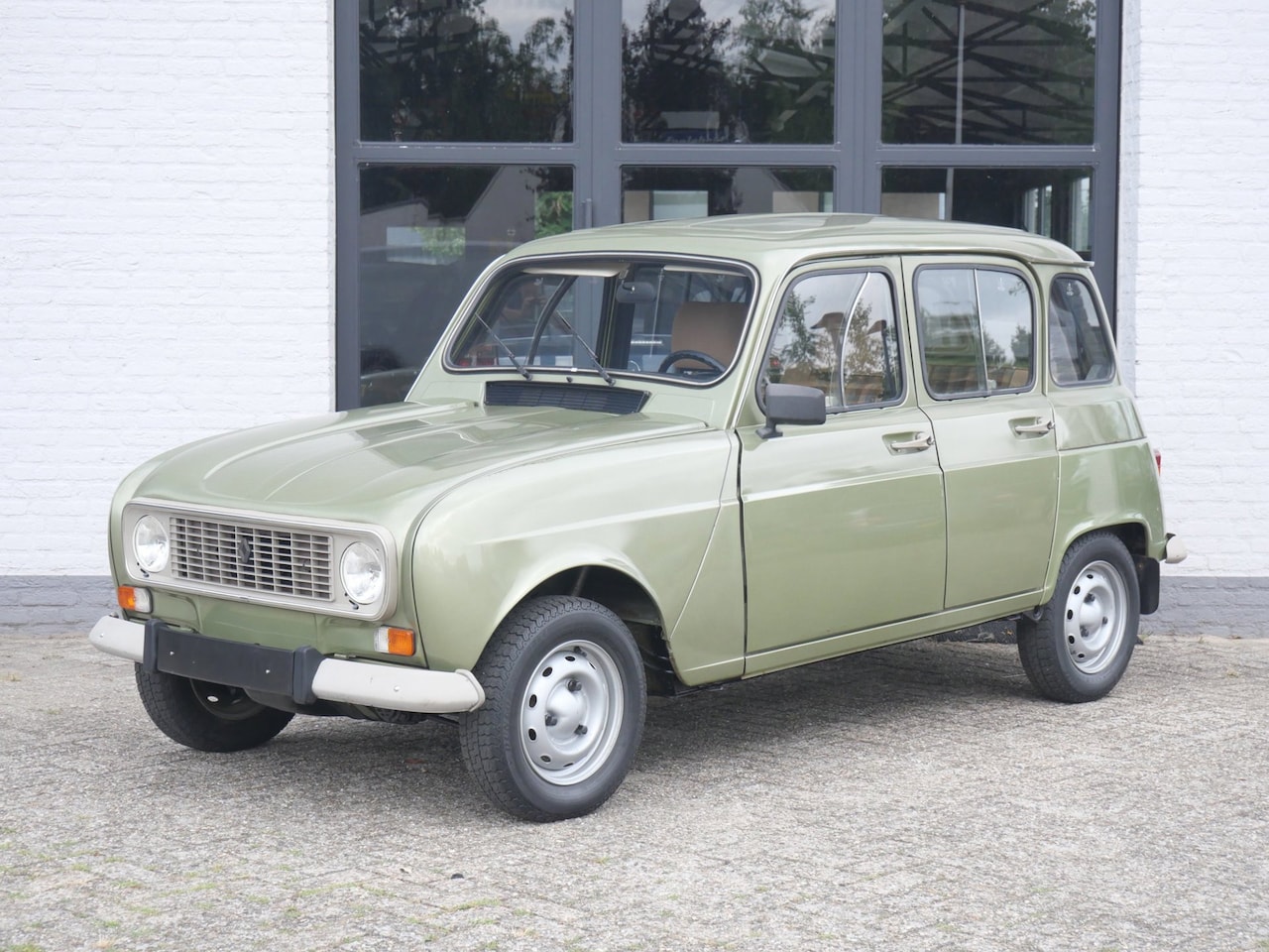 Renault 4 - R 4 TL R 4 TL - AutoWereld.nl