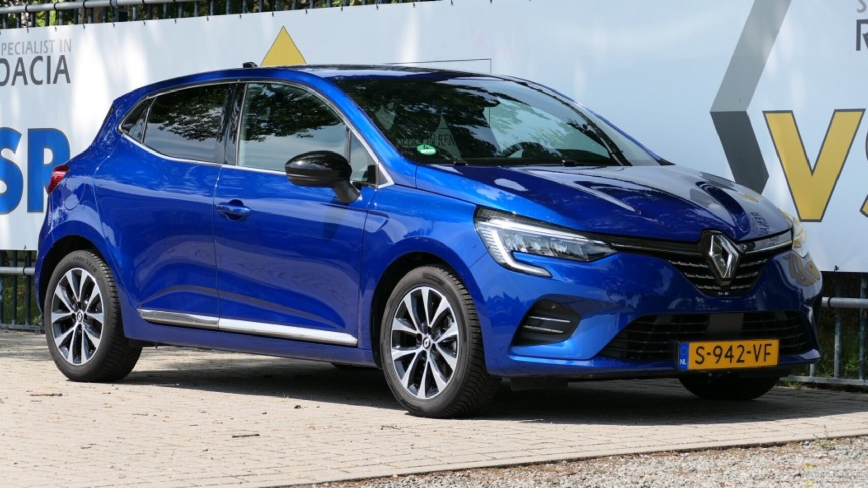 Renault Clio - 1.6 145 HEV Full Hybrid Techno - AutoWereld.nl