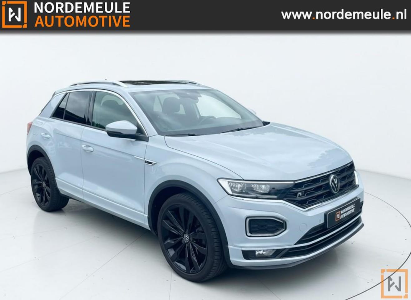 Volkswagen T-Roc - 1.5 TSI SPORT R Line  ACC, Carplay, PANO. - AutoWereld.nl