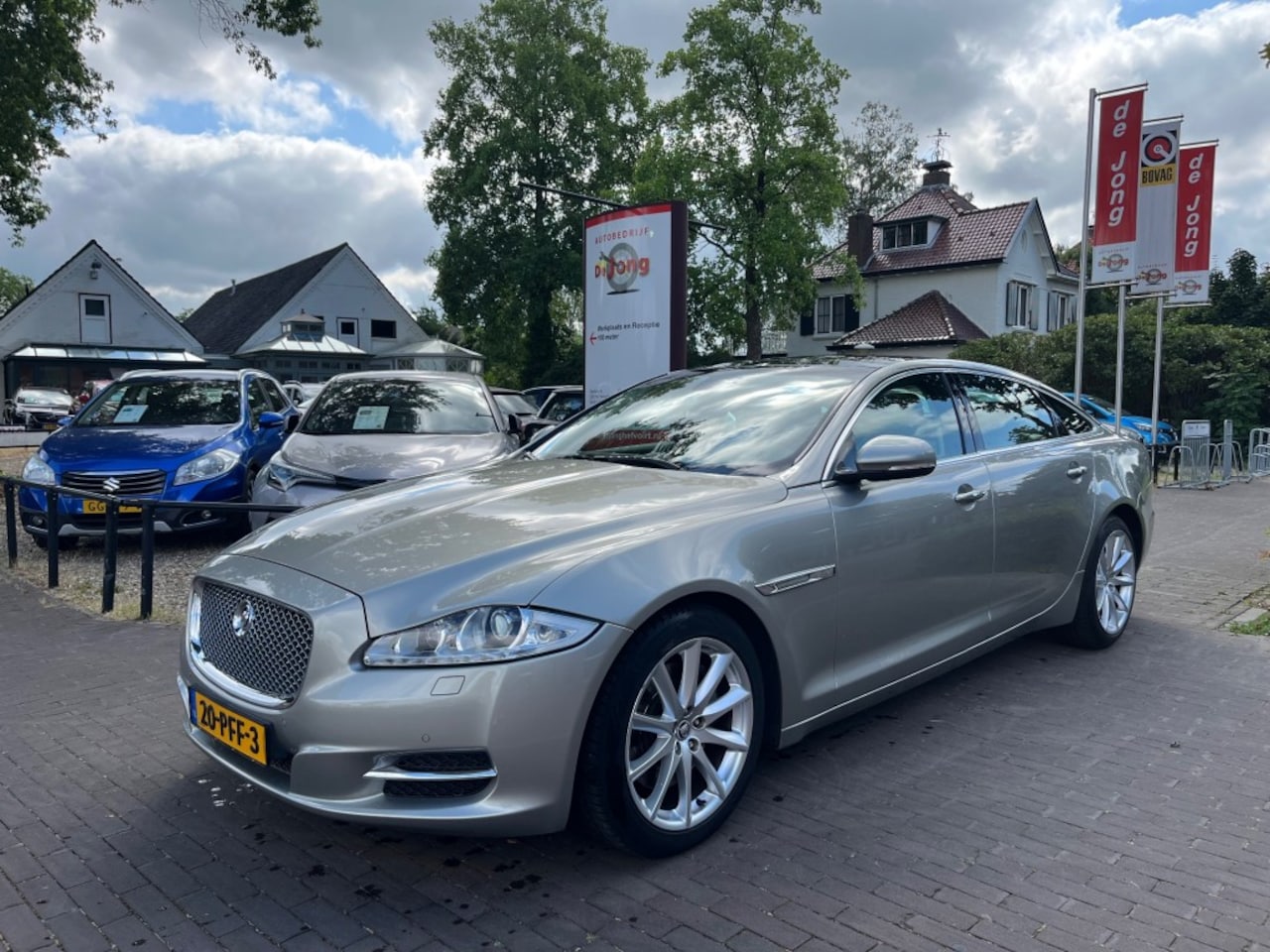 Jaguar XJ - 3.0 V6D Portfolio LWB 3.0 V6D PORTFOLIO LWB 275PK - AutoWereld.nl