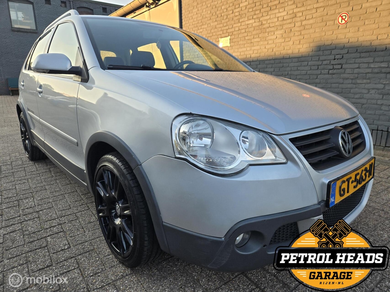 Volkswagen Polo - 1.4-16V Cross 1.4-16V Cross - AutoWereld.nl