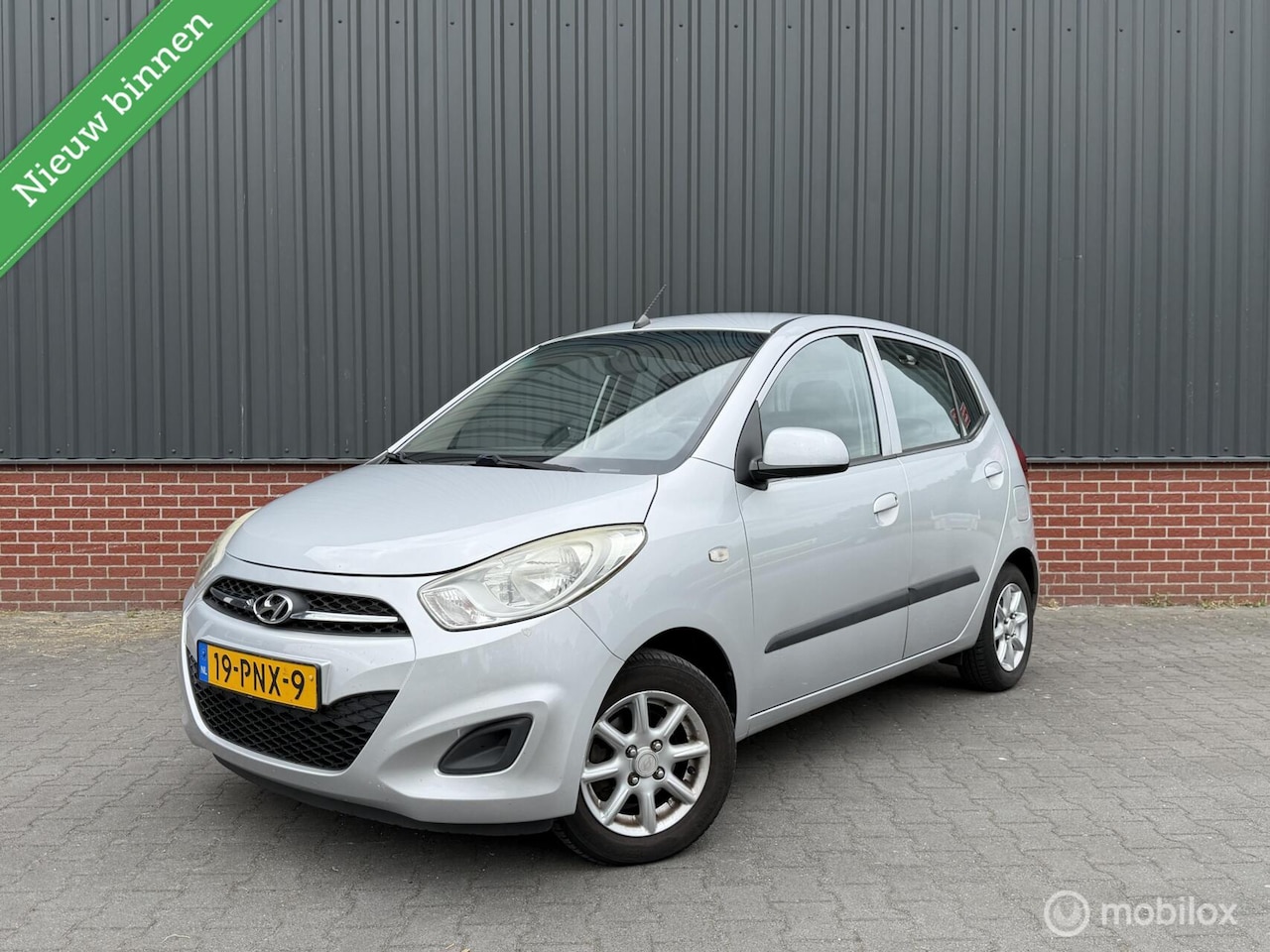Hyundai i10 - 1.1 i-Drive Nieuwe Apk 5 Drs Usb Nl Auto 2011 - AutoWereld.nl