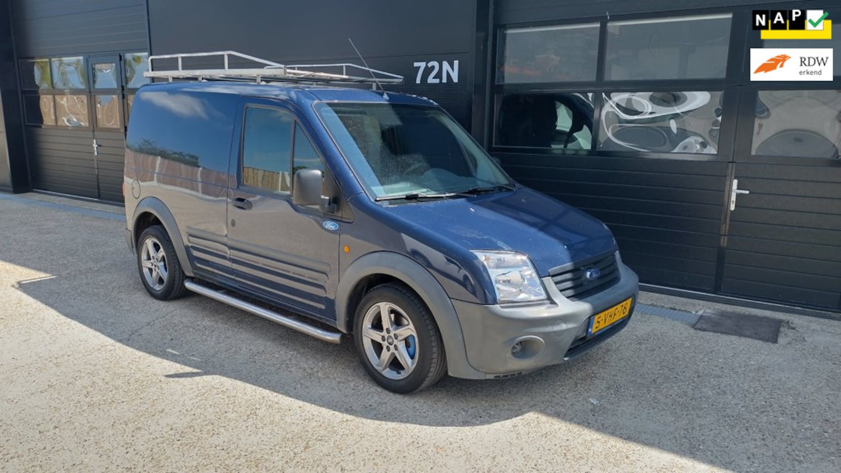 Ford Transit Connect - T200S 1.8 TDCI Imperial Trekhaak, apk 2027 - AutoWereld.nl