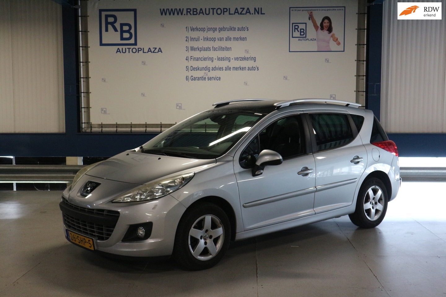 Peugeot 207 SW - 1.4 VTi Allure / PANO / CLIMA / H-LEER / NW APK ! ! ! - AutoWereld.nl