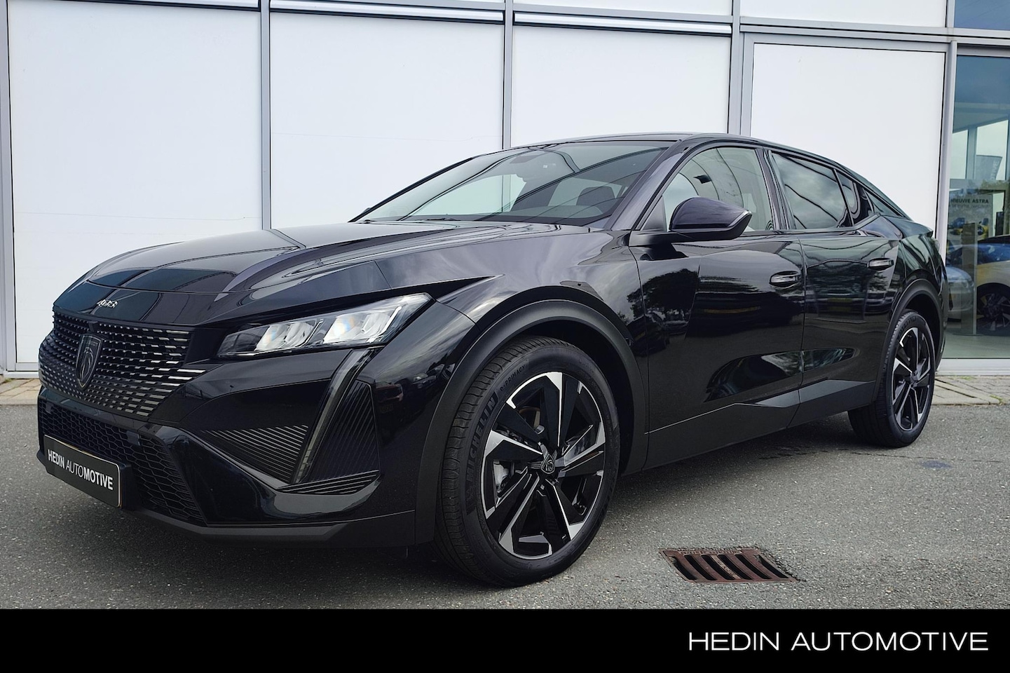 Peugeot 408 - 1.2 AUTOMAAT Hybrid 145 e-DCS6 Allure | Navigatie | Achteruitrijcamera | Climate Control | - AutoWereld.nl