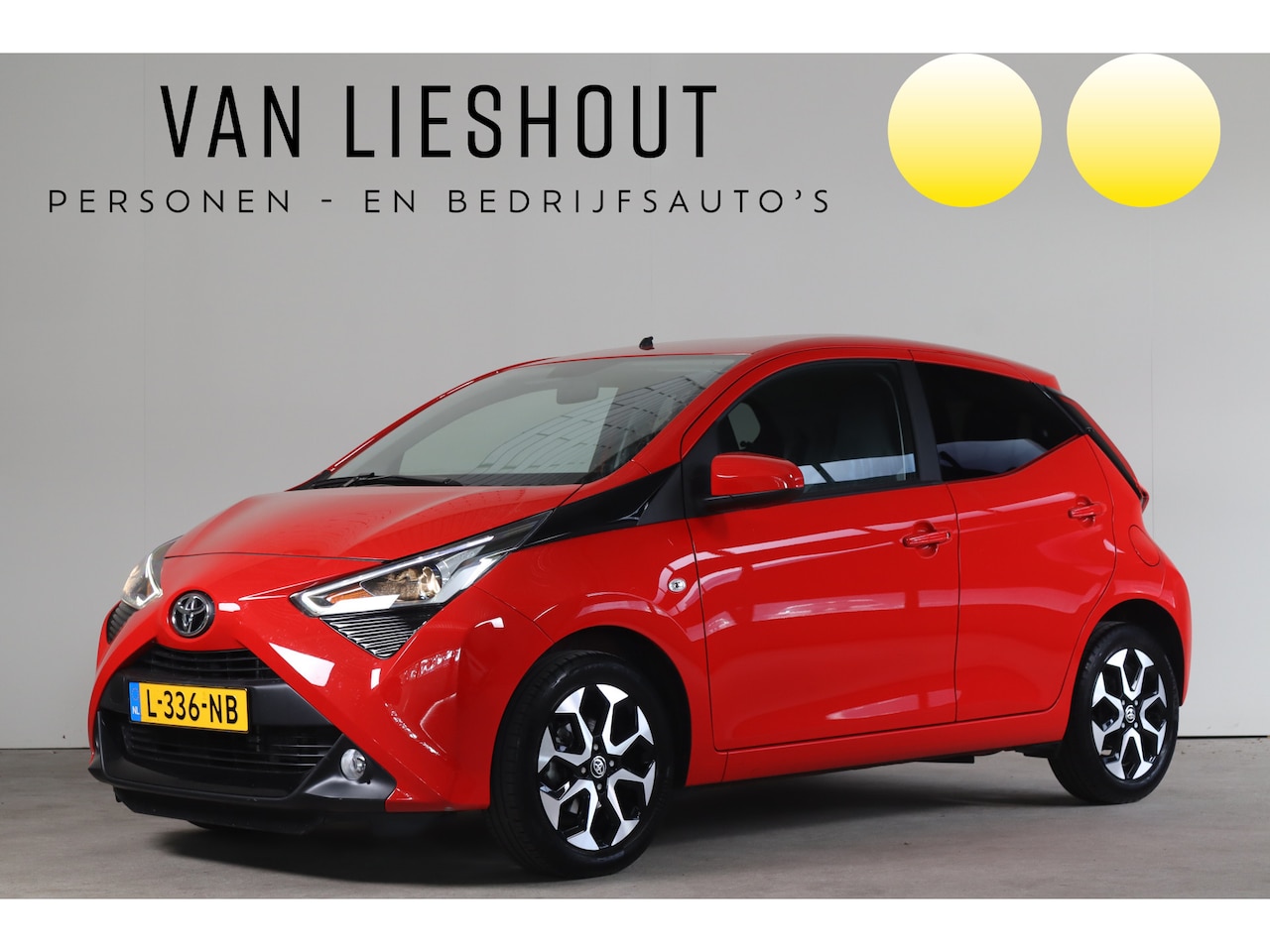 Toyota Aygo - 1.0 VVT-i x-joy - NL- Auto!! Apple I Camera I Climate - AutoWereld.nl