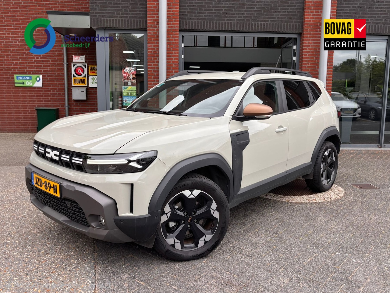 Dacia Duster - 1.6 Hybrid 140 Journey 1.6 Hybrid 140 Journey,Trekhaak,Camera. - AutoWereld.nl