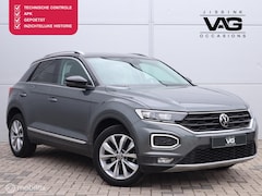 Volkswagen T-Roc - 1.0 TSI Style Trekhaak Camera ACC LED Stoelverwarming