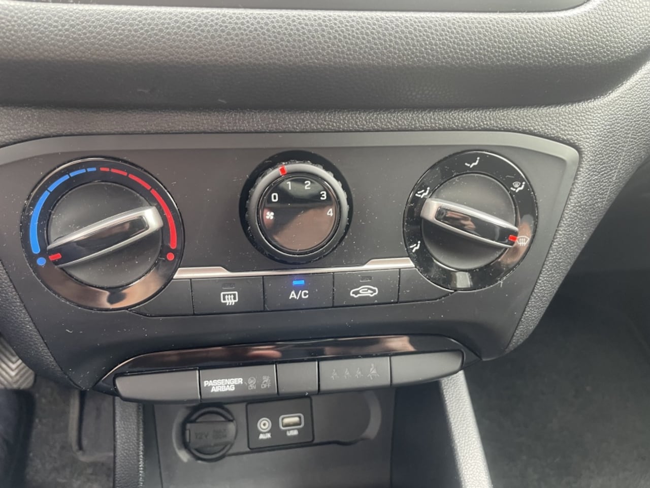 Hyundai i20 - 1.0 T-GDI Black Ed.*RIJKLAARPRIJS*