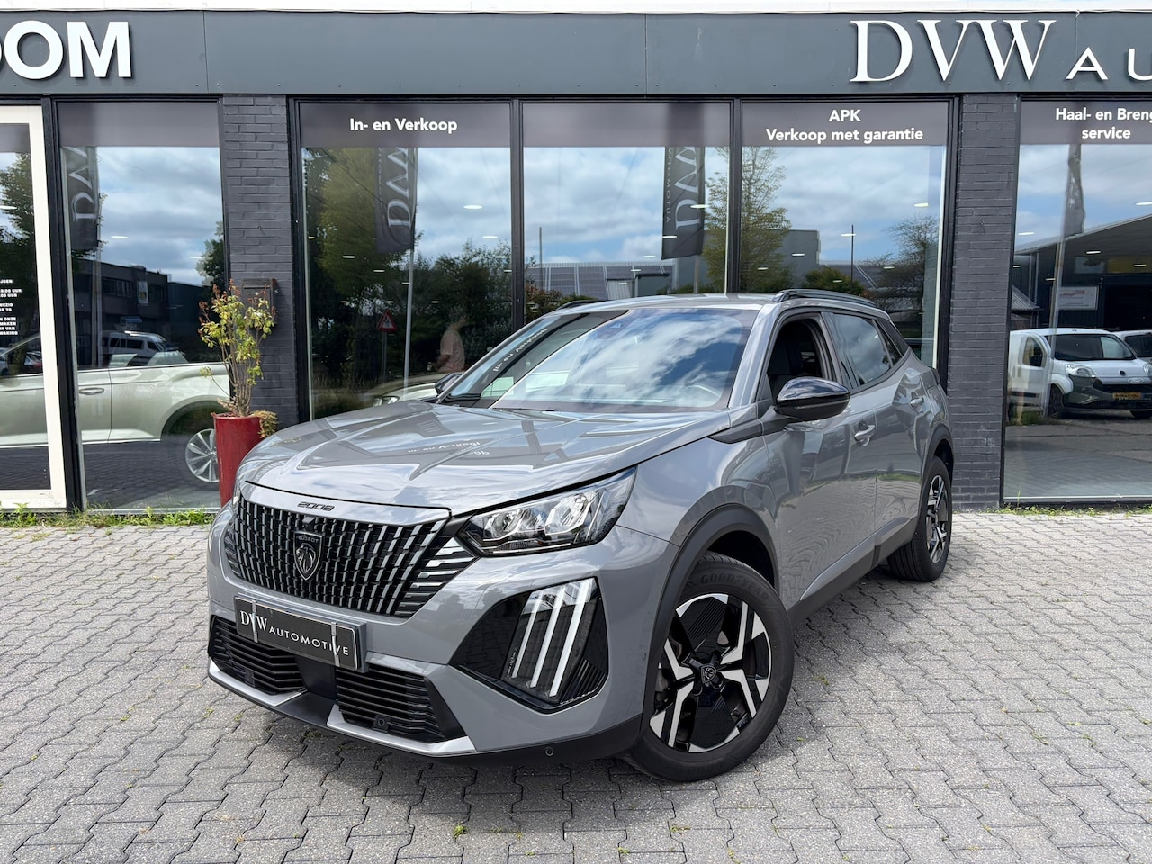 Peugeot 2008 - 1.2 PureTech 130 Allure 1.2 PureTech 130 Allure - AutoWereld.nl