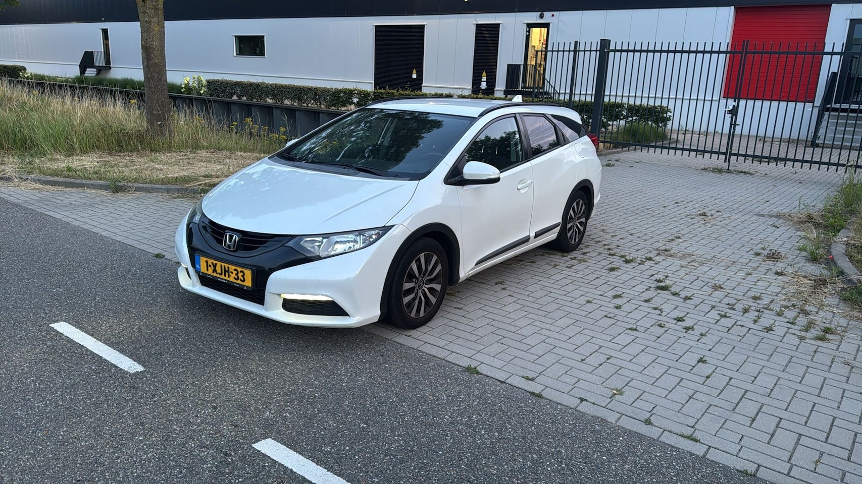 Honda Civic Tourer - 1.6D Comfort CLIMA WIT 2014 - AutoWereld.nl