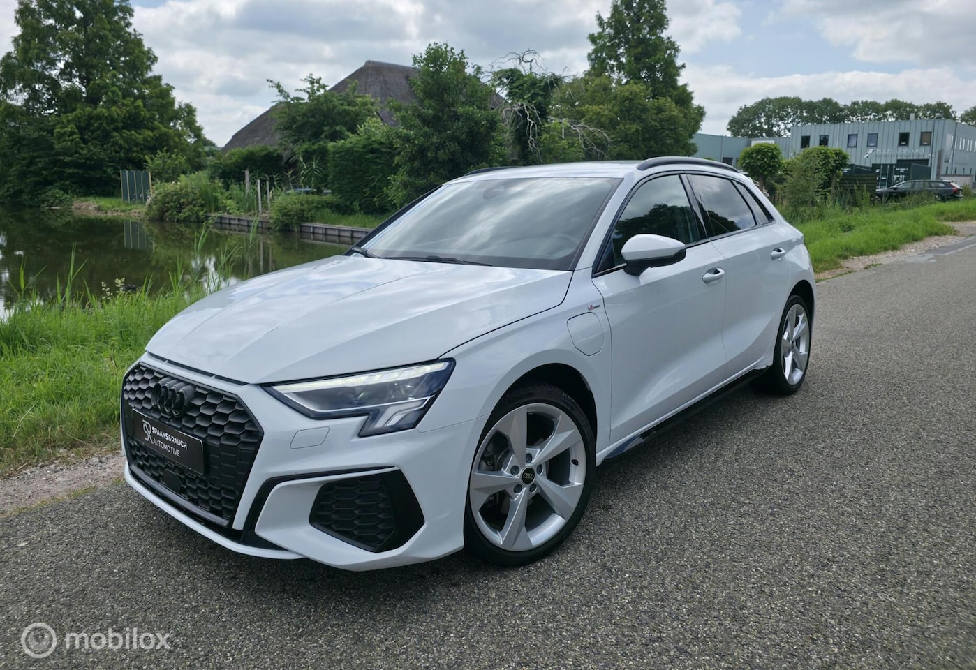 Audi A3 Sportback - 40 TFSI e S-Line / Navi / Trekh. / Carplay - AutoWereld.nl