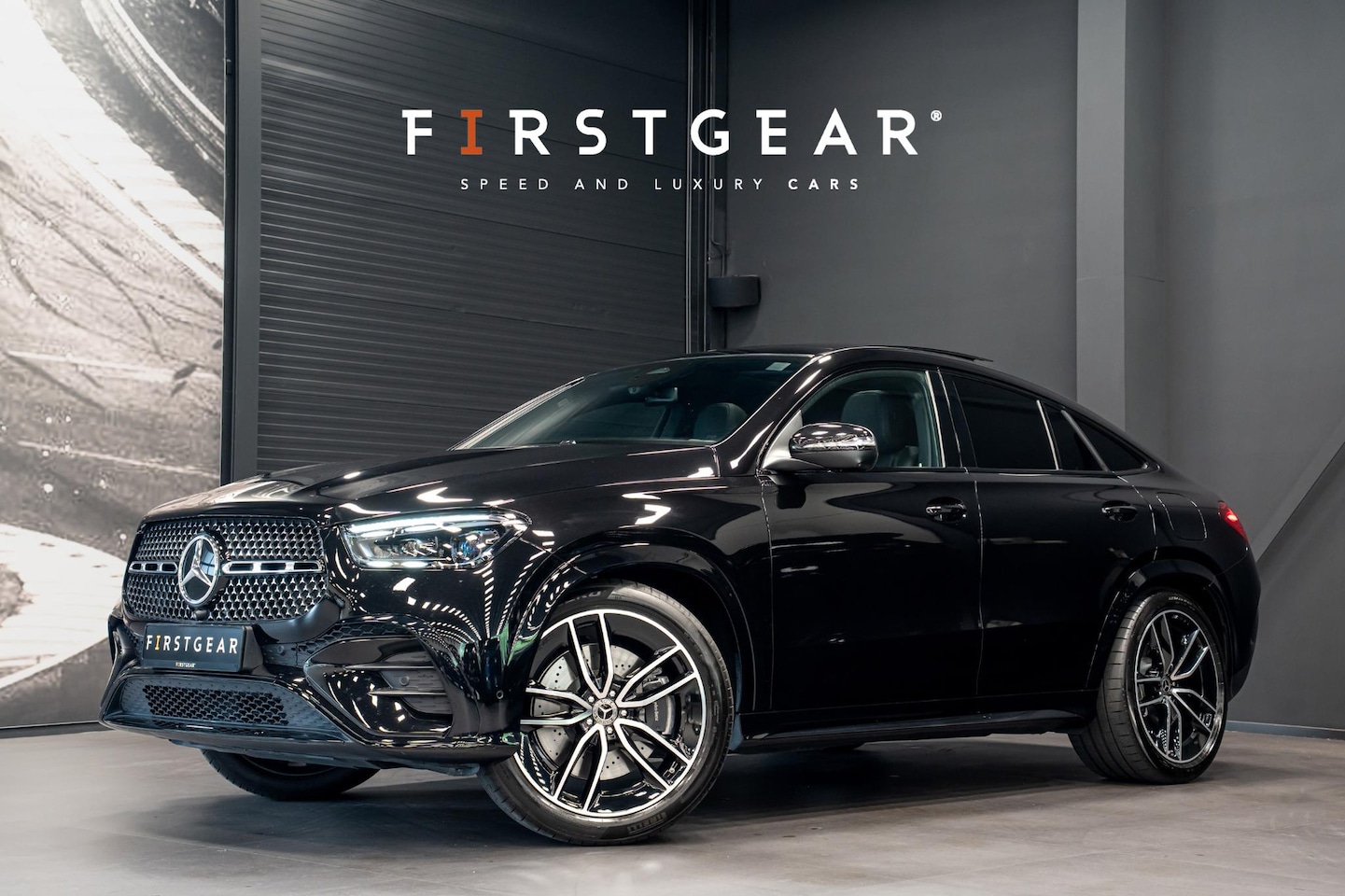 Mercedes-Benz GLE-Klasse Coupé - 350 de 4MATIC AMG Line *Burmester / Panorama / HUD / Night-pakket / Memory / Surround-view - AutoWereld.nl
