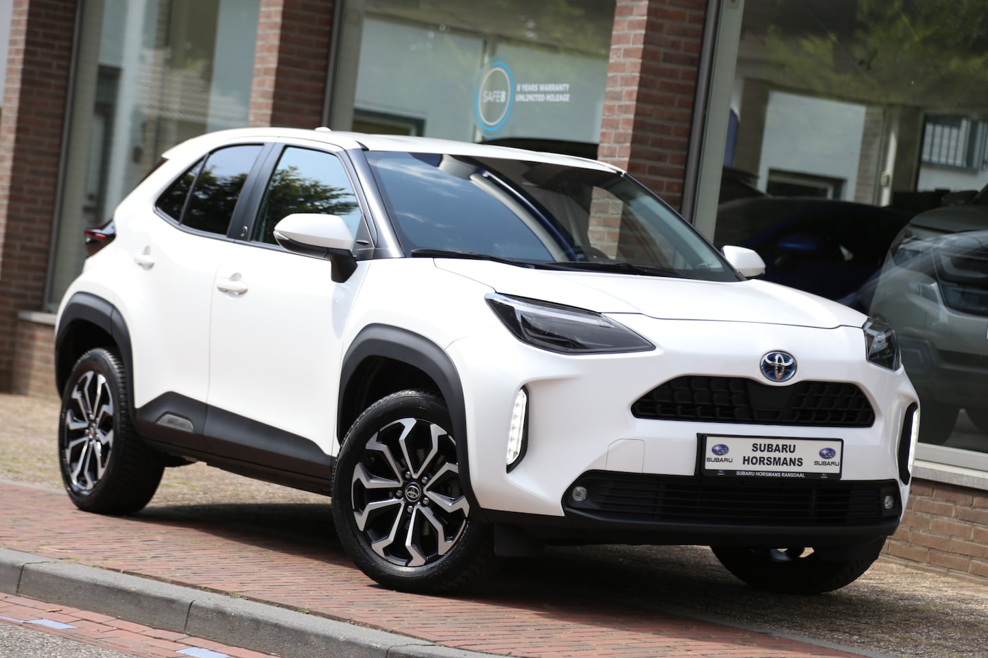 Toyota Yaris Cross - 1.5 Hybrid Dynamic Team Navi Camera ACC LED - AutoWereld.nl