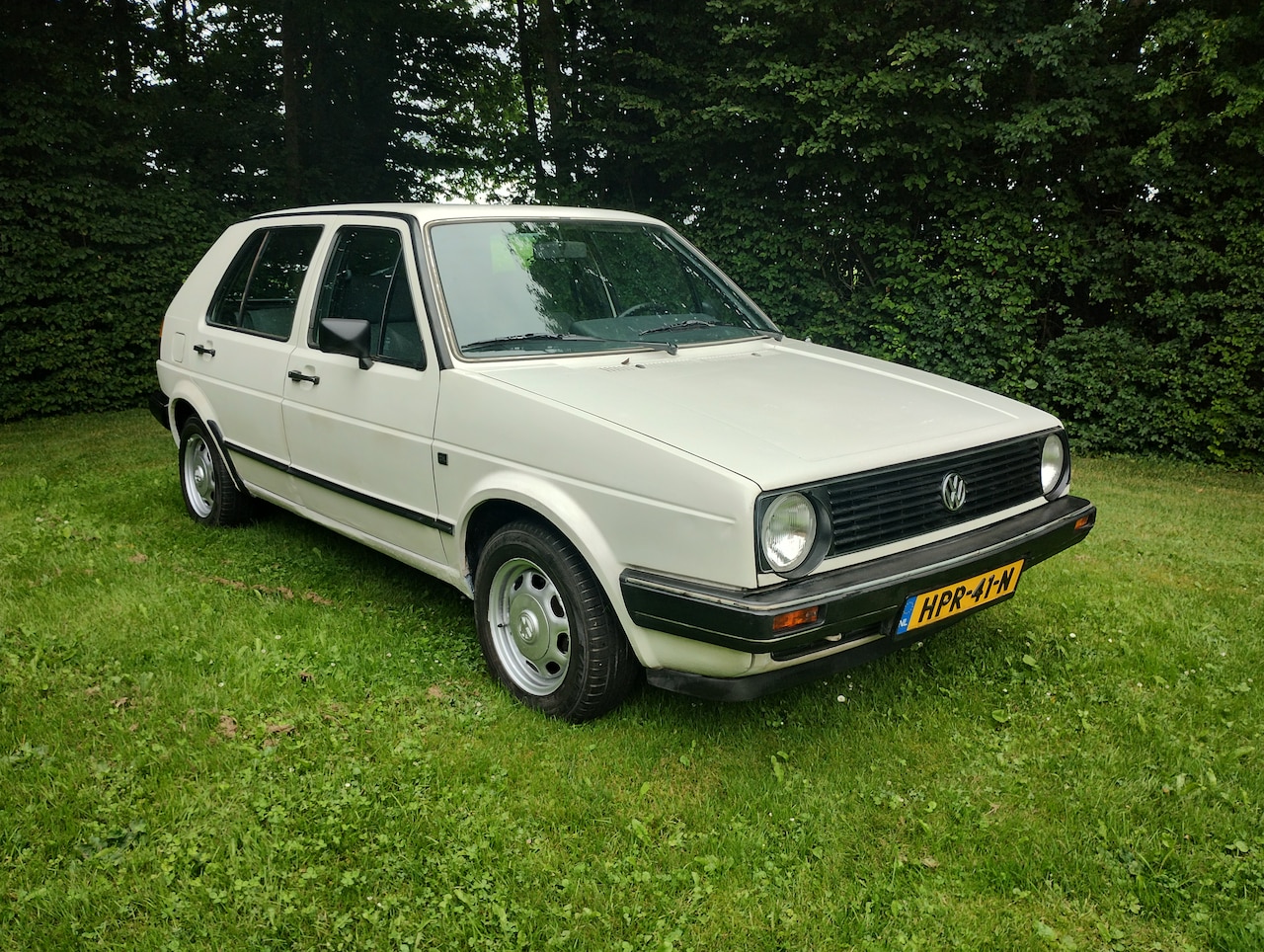 Volkswagen Golf - 1.6 D GL leuke VW golf 5 versnellingen belastingvrij - AutoWereld.nl