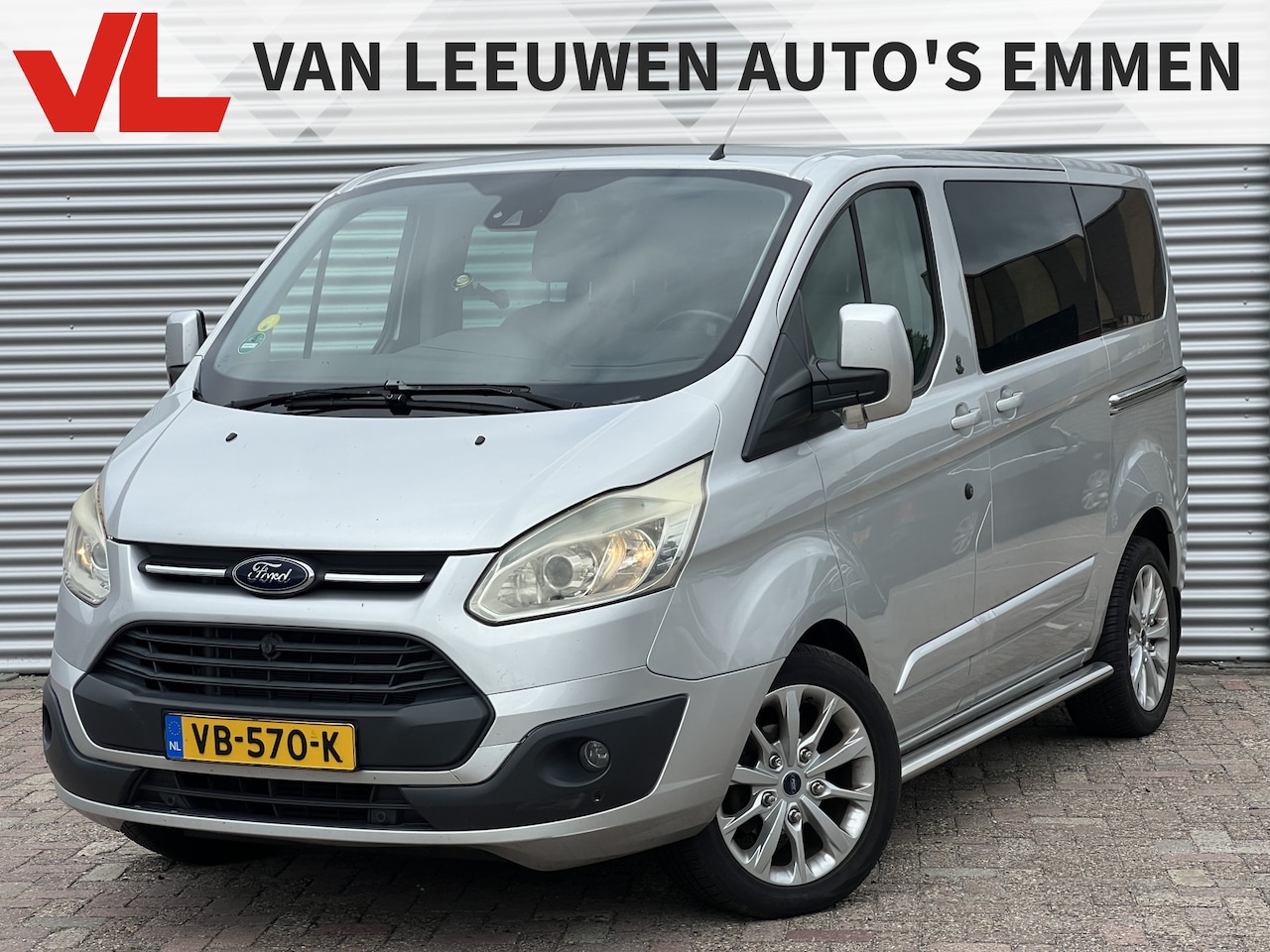 Ford Transit Custom - 270 2.2 TDCI L1H1 Limited DC | Nieuw Binnen | Marge | Leer | Navigatie | Cruise Control | - AutoWereld.nl
