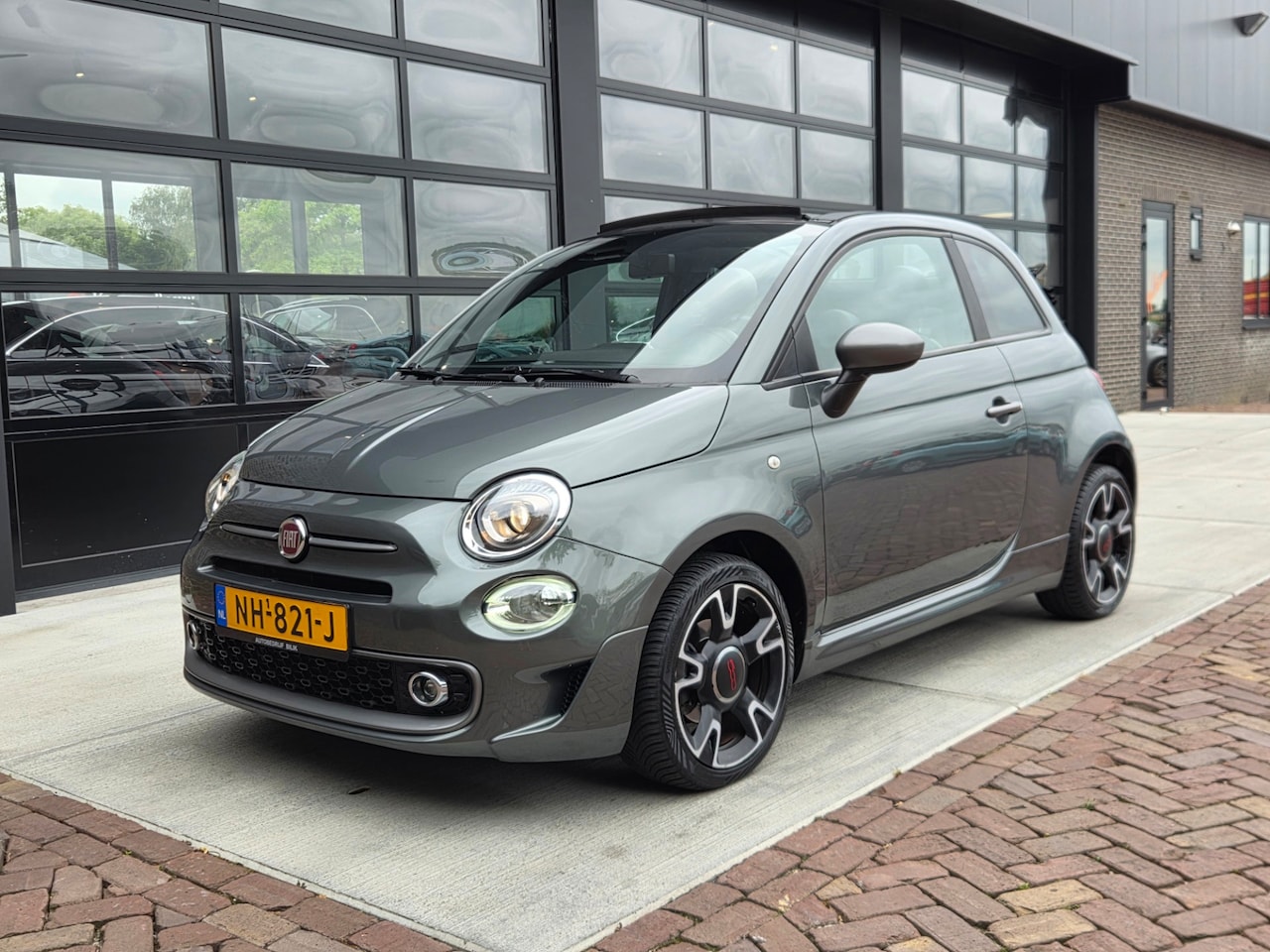 Fiat 500 - 0.9 TwinAir Turbo Sport 0.9 TwinAir Turbo Sport 105 PK | Cabrio - AutoWereld.nl