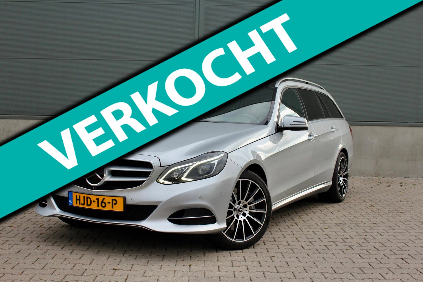 Mercedes-Benz E-klasse - 400|Pano|Masage|Dealer onderhouden|VOLL| - AutoWereld.nl