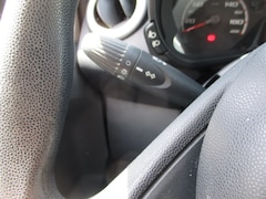 Ford Ka - 1.2 Cool & Sound //AIRCO//NIEUWE KOPPELING//