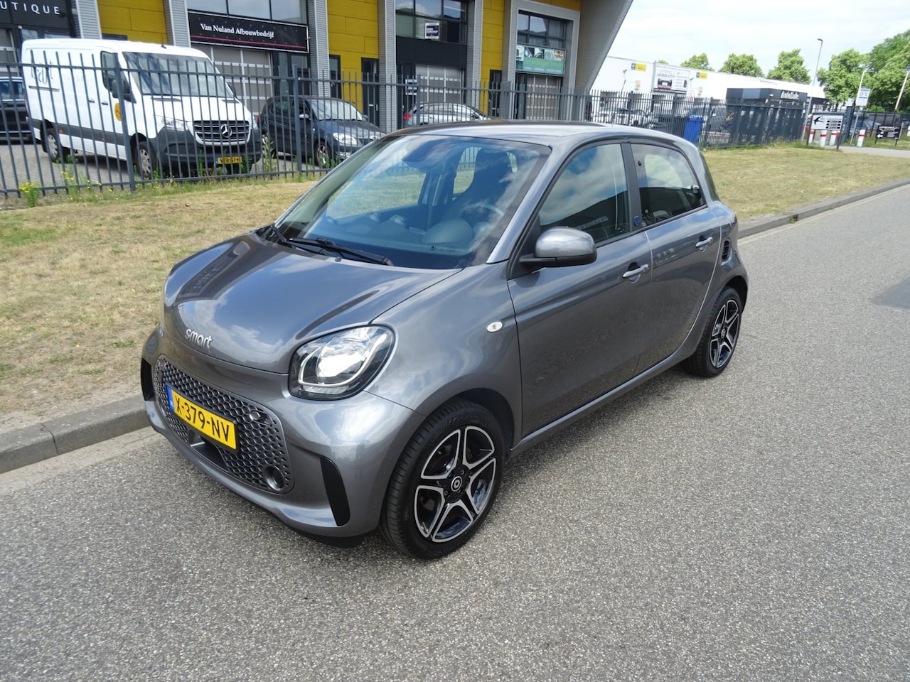 Smart Forfour - EQ Comfort PLUS 18 kWh - AutoWereld.nl