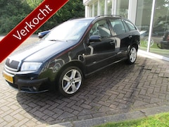 Skoda Fabia Combi - 1.4-16V Elegance Kan direct mee Apk Mei 2027