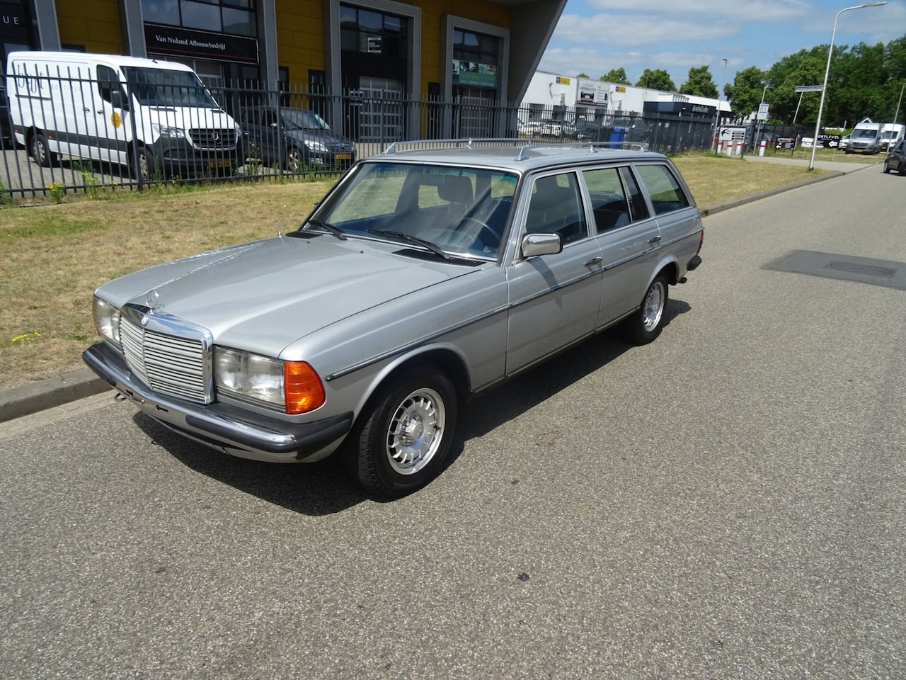 Mercedes-Benz 200-280 (W123) Combi - 280 TE 280 TE - AutoWereld.nl