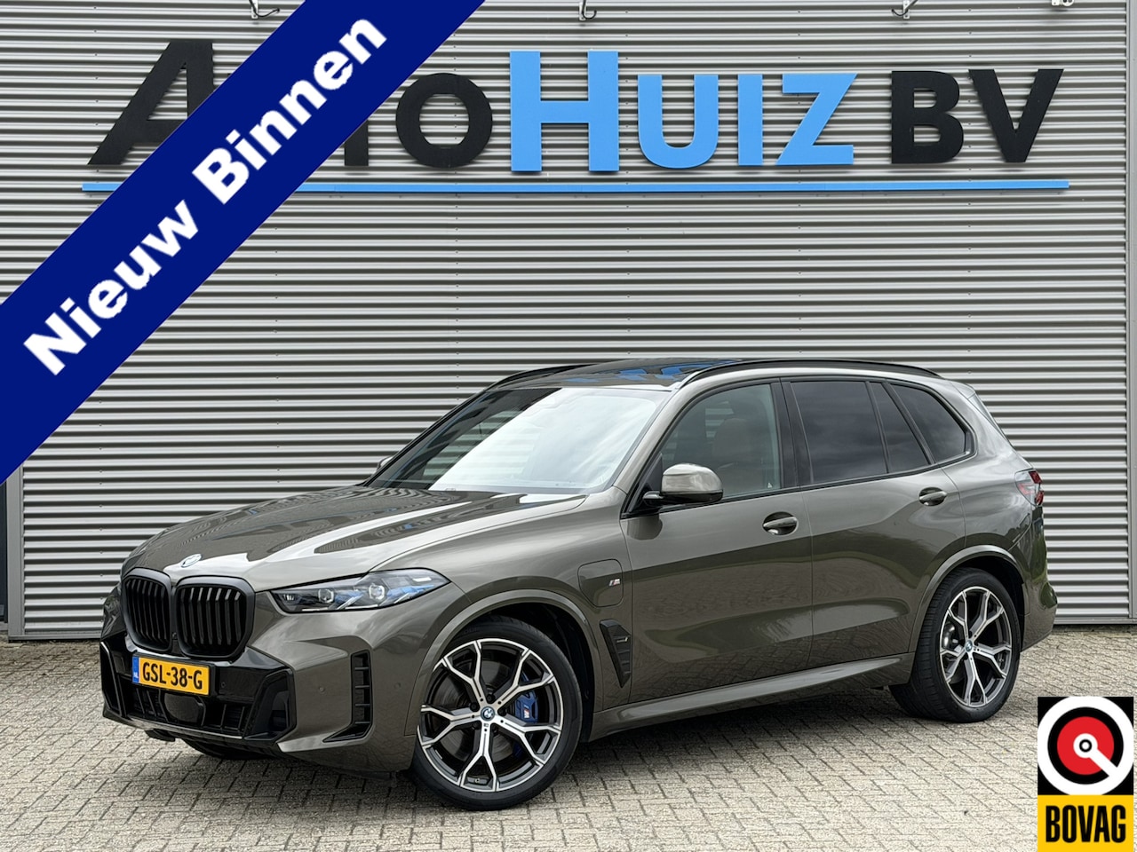 BMW X5 - xDrive50e M Sport Panoramadak Trekhaak Carplay 21 Inch Harman-Kardon Comfortzetels Head-Up - AutoWereld.nl