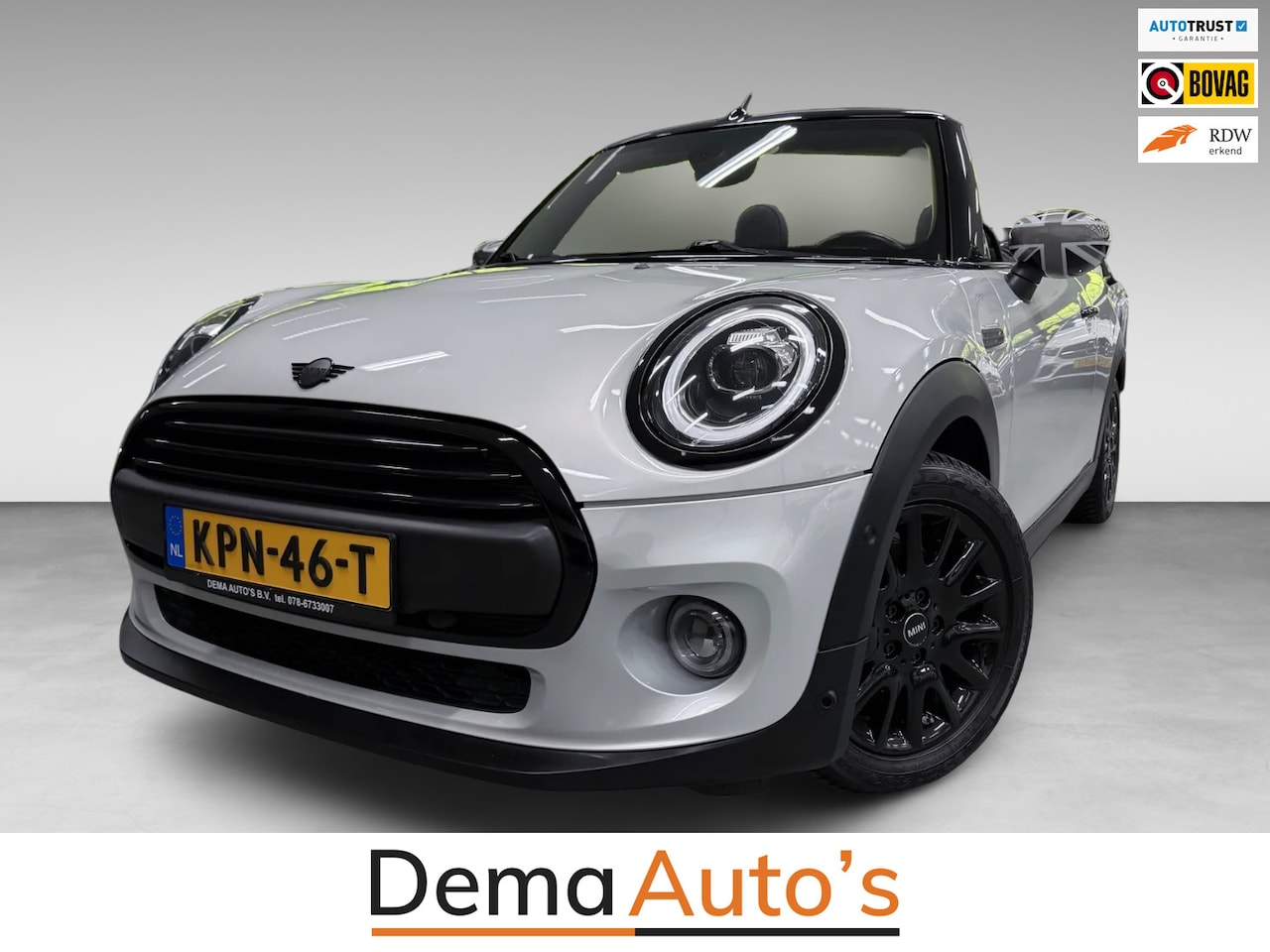 MINI Cabrio - 1.5 CHILI BLACK-LINE 27DKM/V-COCKPIT/NAVI/LED/DAB/CARPLAY/ECC/PDC/CRUISE/// - AutoWereld.nl