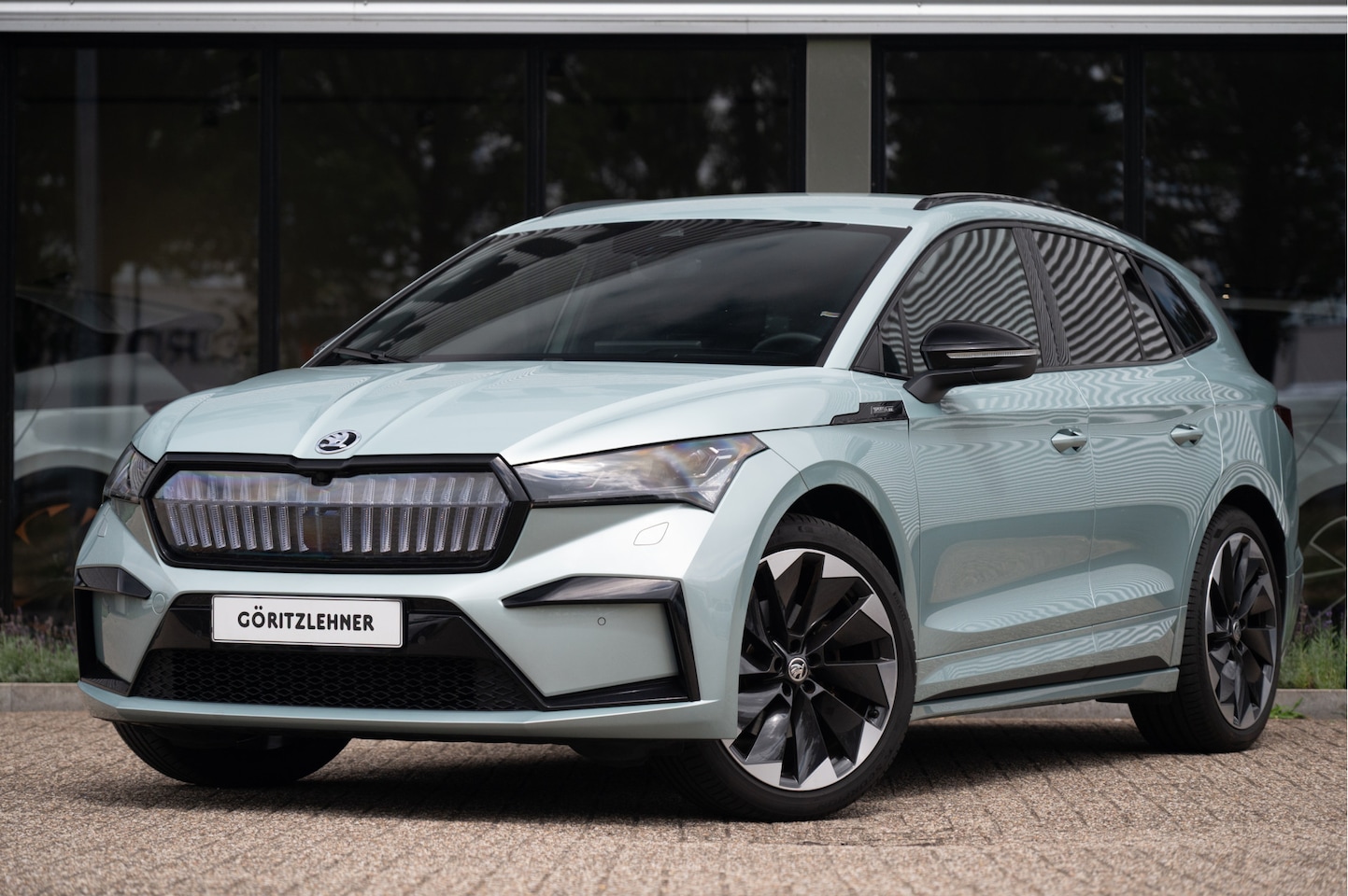Skoda Enyaq iV - 80 Sportline Business | HUD | 21" | Stoel- Stuurverw | ACC | Camera - AutoWereld.nl