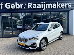 BMW X1 - xDrive25e High Executive X-Line*Panoramadak*Trekhaak*LED*90%SOH