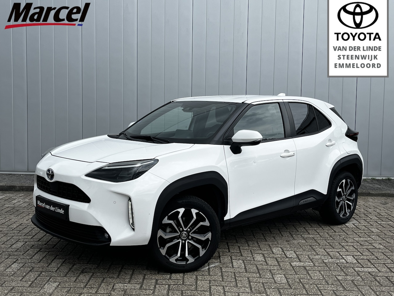Toyota Yaris Cross - 1.5 Hybrid Dynamic Limited Stoel Verwarming Parkeer en Dodehoek Sensoren - AutoWereld.nl
