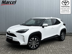 Toyota Yaris Cross - 1.5 Hybrid Dynamic Limited Stoel Verwarming Parkeer en Dodehoek Sensoren
