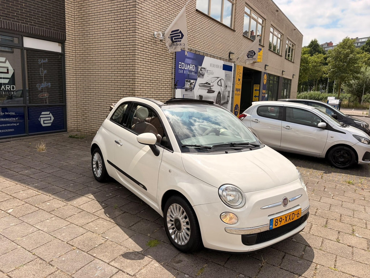 Fiat 500 C - 0.9 TwinAir Lounge Multimediascherm/ Airco/ Cabrio - AutoWereld.nl