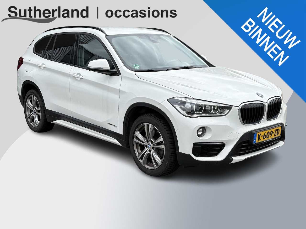 BMW X1 - xDrive20i High Executive 192 Pk | Stoelverwarming | Elek. Kofferklep | PDC V+A | Cruise Co - AutoWereld.nl