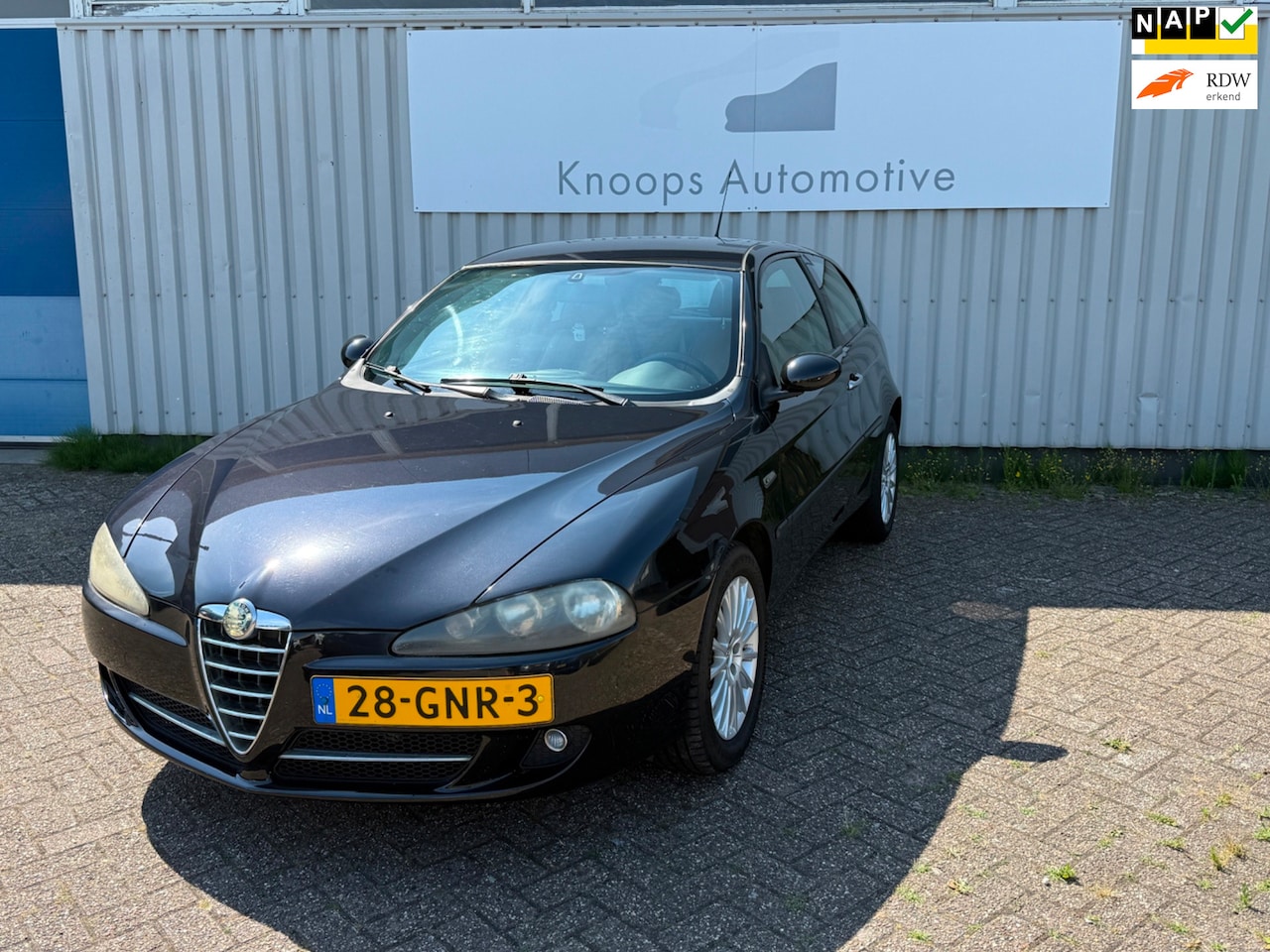 Alfa Romeo 147 - 1.6 T.Spark Business Pro 1.6 T.Spark Business Pro Airco, Nw Apk - AutoWereld.nl