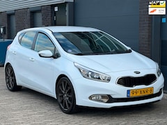 Kia Cee'd - 1.6 GDI Comfort Pack AIRCO CRUISE TREKHAAK