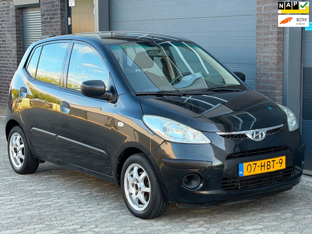 Hyundai i10 - 1.1 Active Cool AIRCO NIEUW APK - AutoWereld.nl